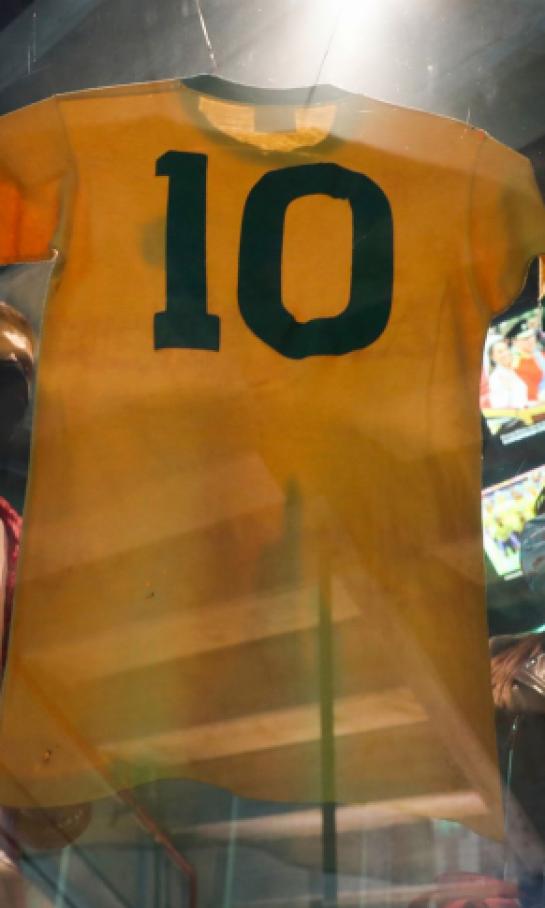¿Qué fue de la camiseta '10' de la Selección Brasileña después de Pelé?