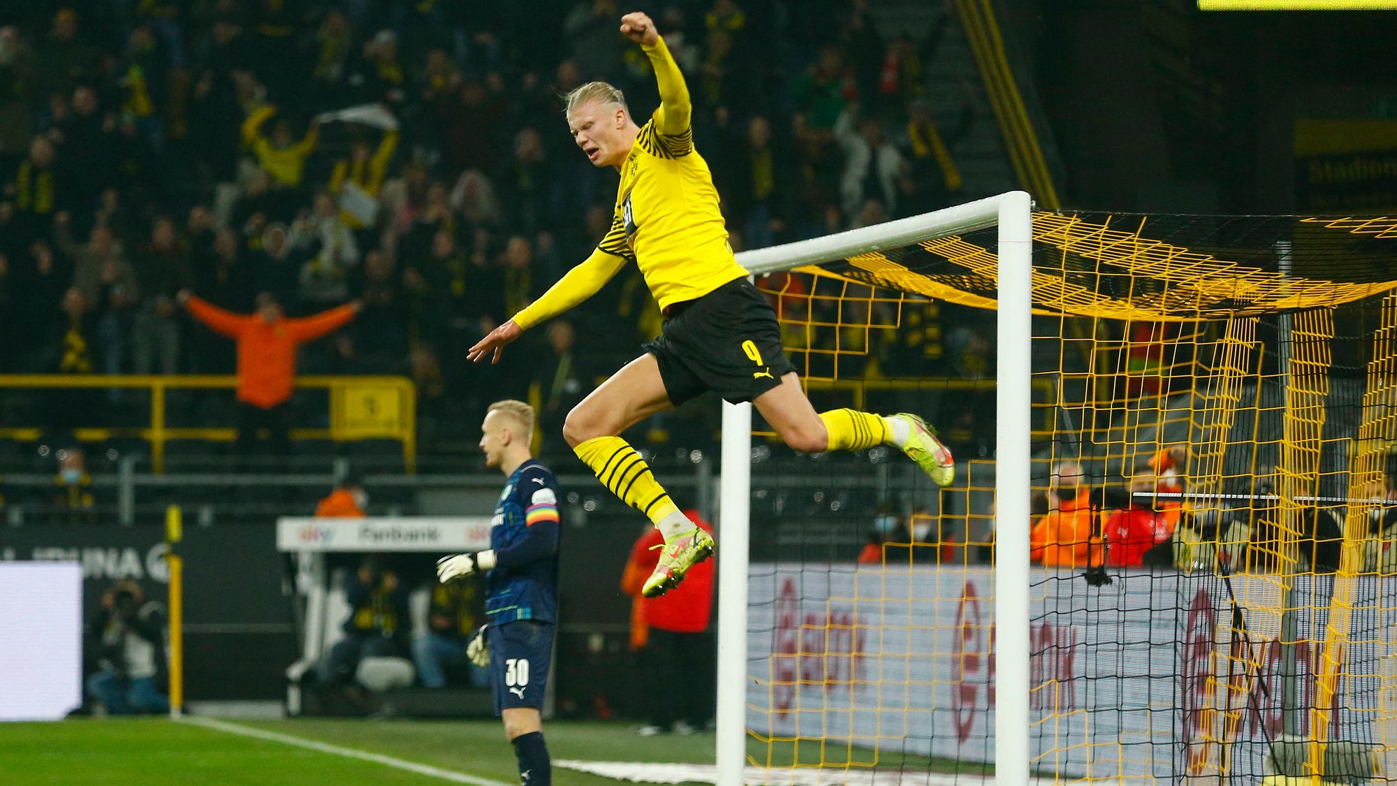 Delantero - Erling Haaland - Borussia Dortmund 