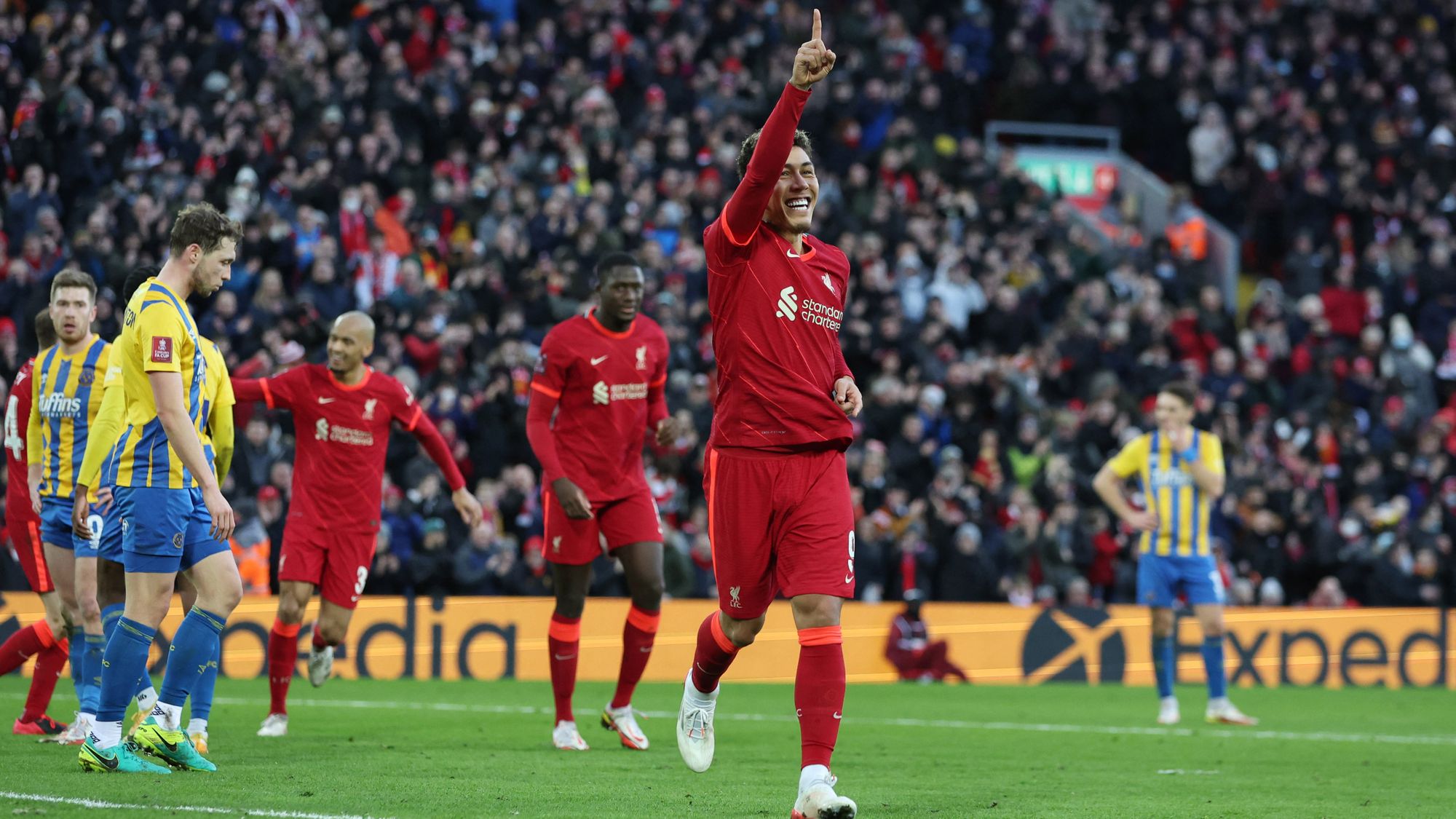 Liverpool dio un paso a la siguiente ronda de la FA Cup tras derrotar a Shrewsbury Town