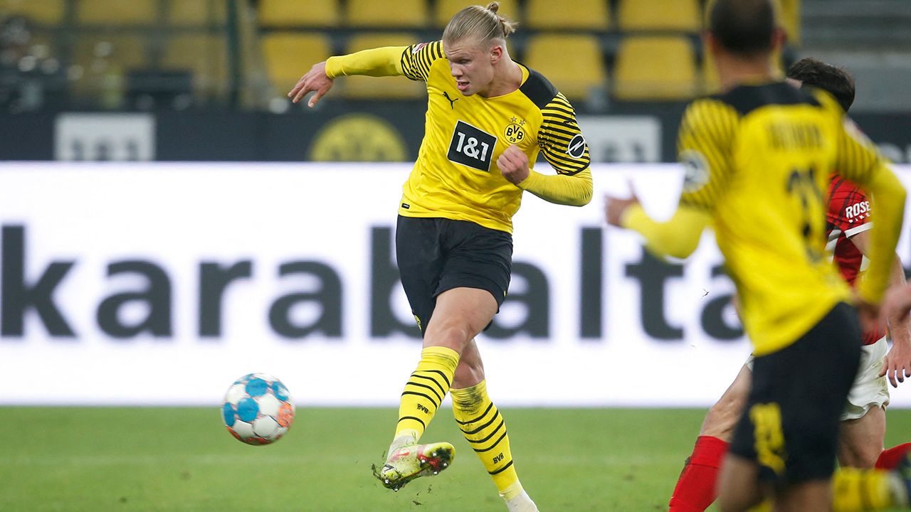 Con 'hat trick' de Erling Haaland, Borussia Dortmund aplastó al Freiburg