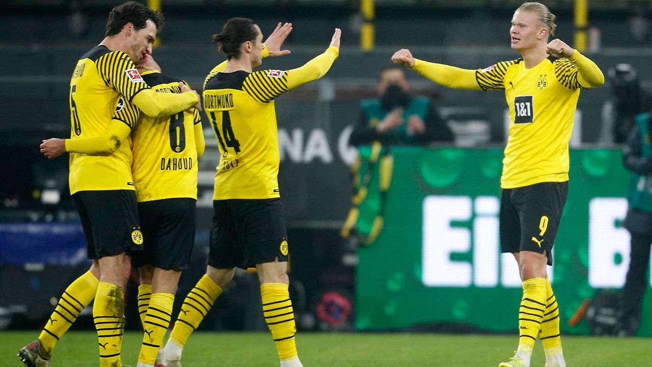Con 'hat trick' de Erling Haaland, Borussia Dortmund aplastó al Freiburg