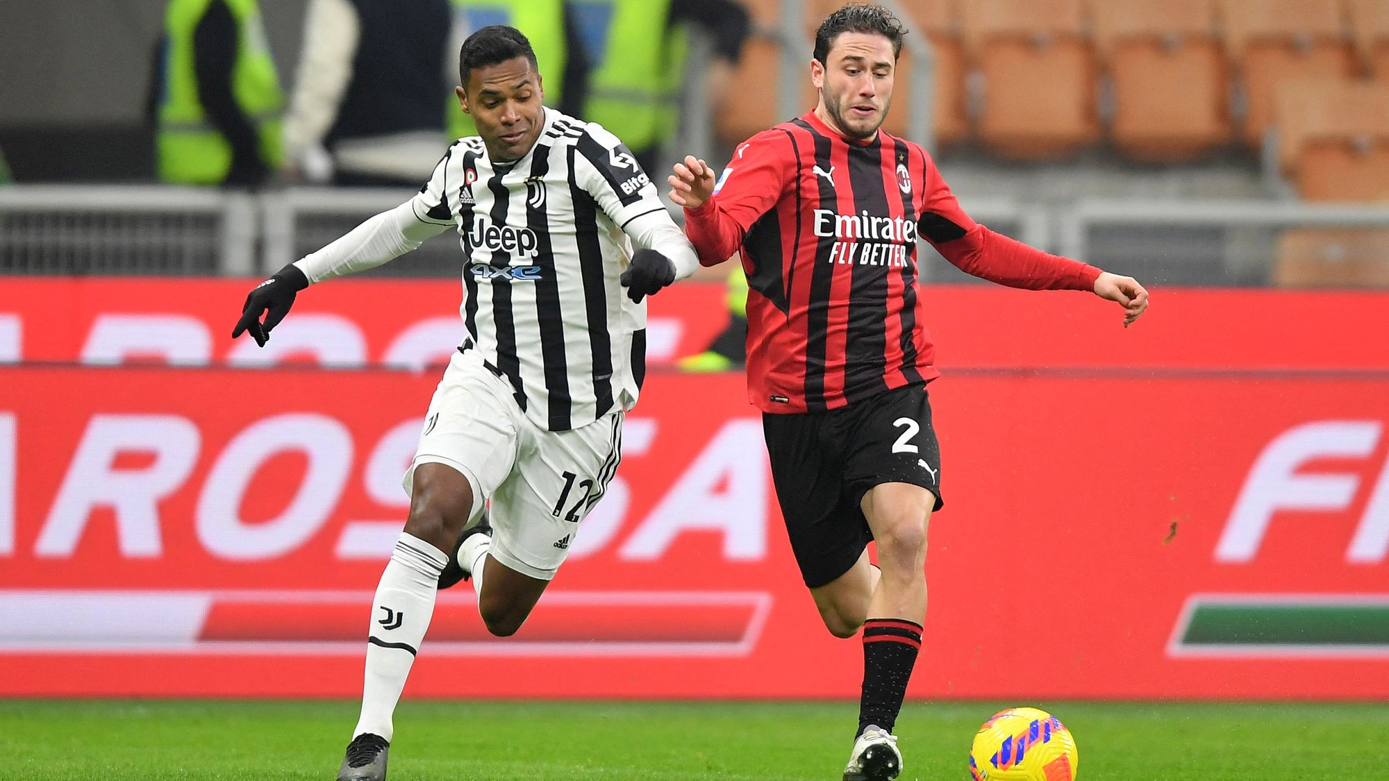 Milan sigue a la baja, no puede con Juventus y entrega el segundo lugar de la Serie A