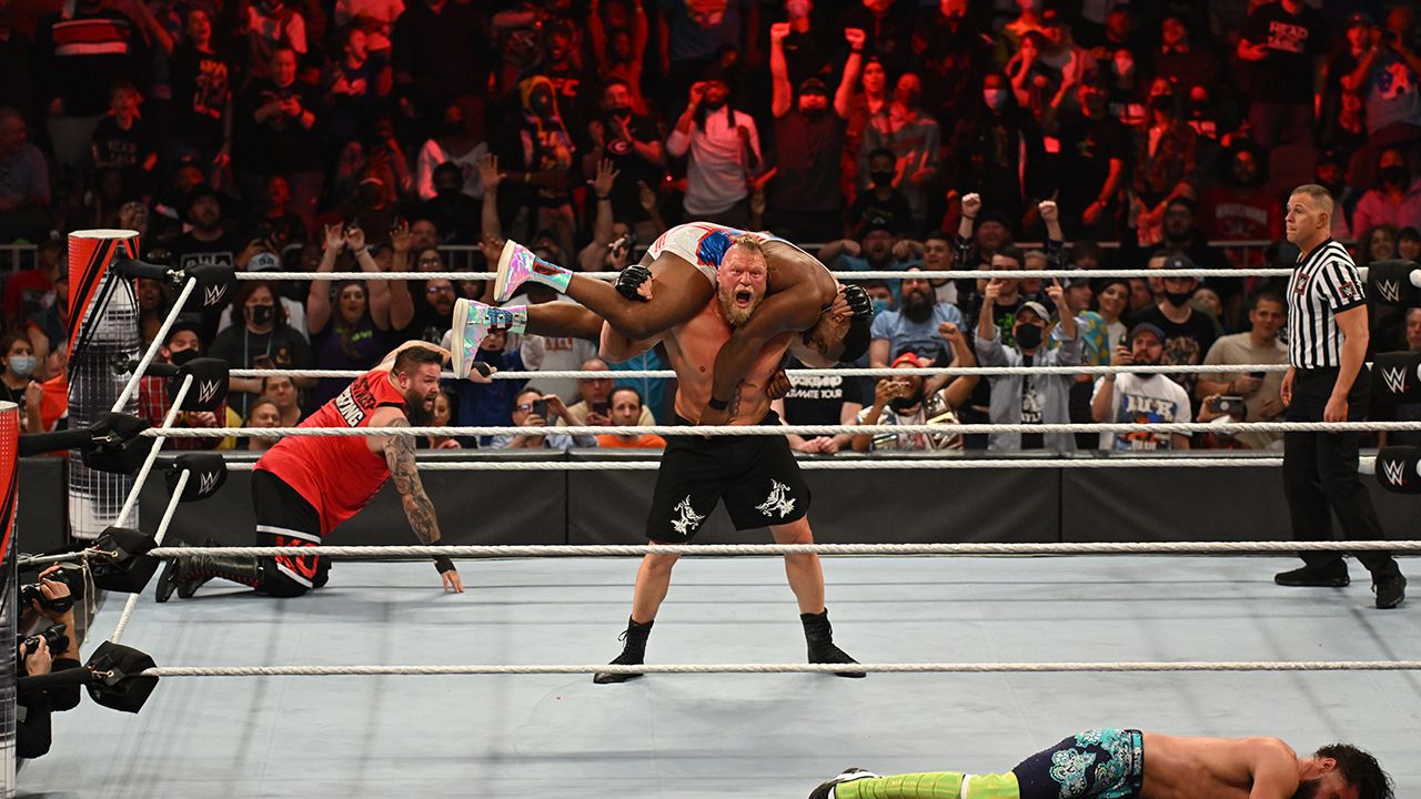 Brock Lesnar dominó a todos en Day 1 y es otra vez campeón de WWE