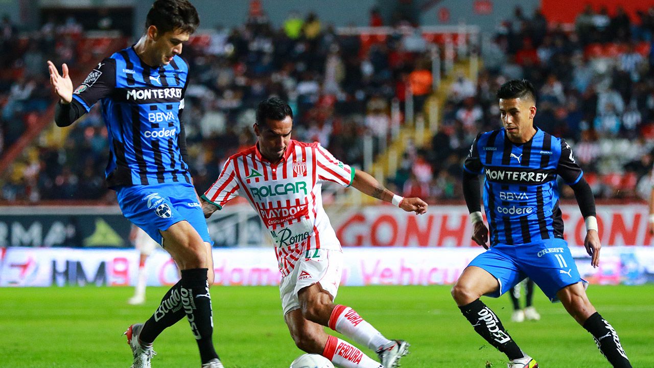 Rayados despertó con cruel goleada sobre Necaxa