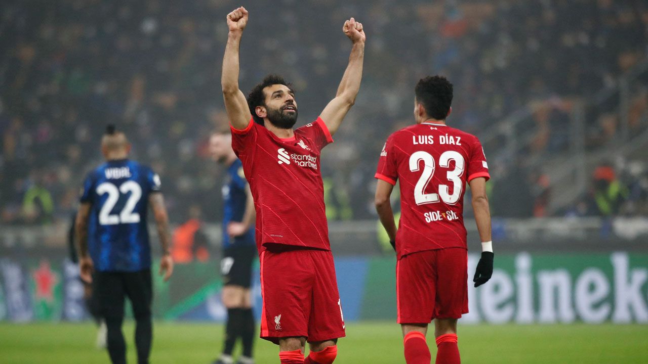 Liverpool salió de Milán con medio boleto a cuartos de final de la Champions League