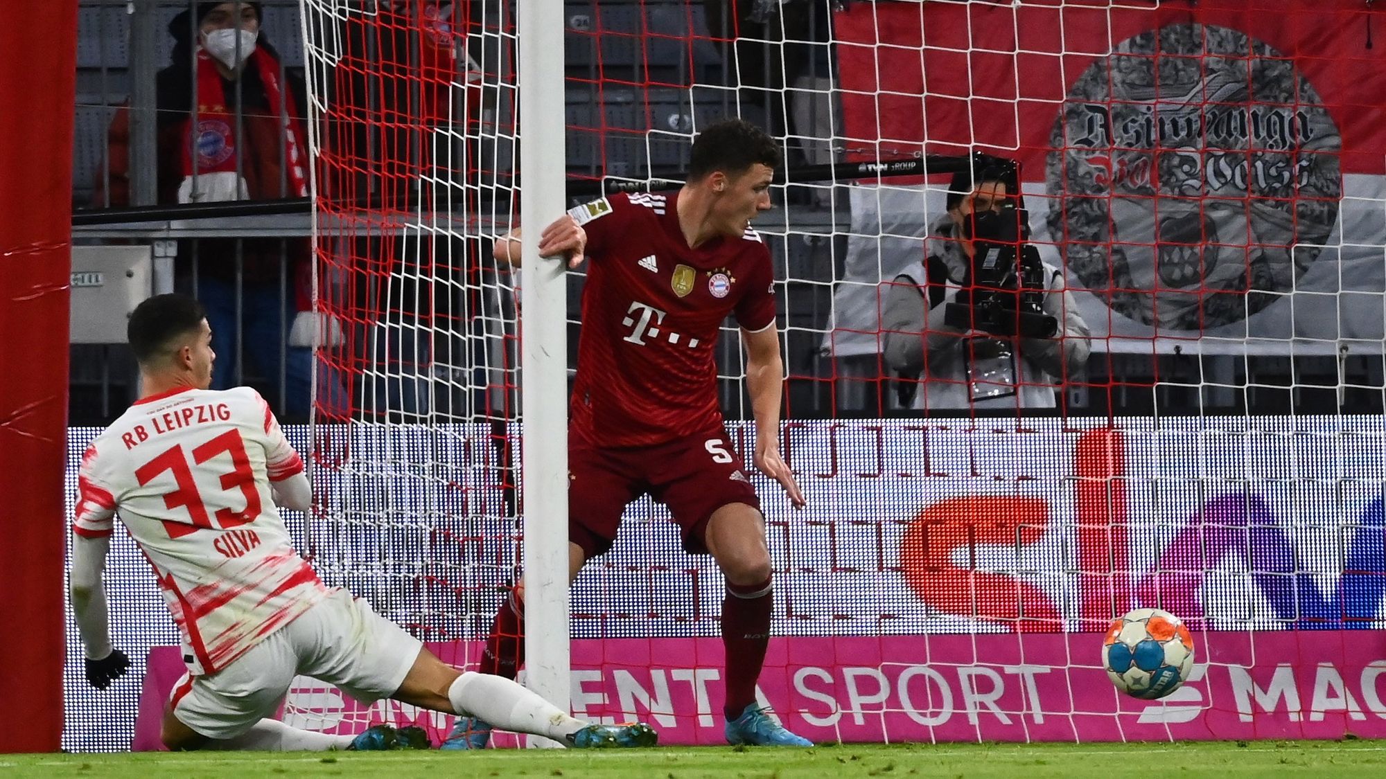 Bayern Munich venció a RB Leipzig y otra vez tomó distancia en la Bundesliga