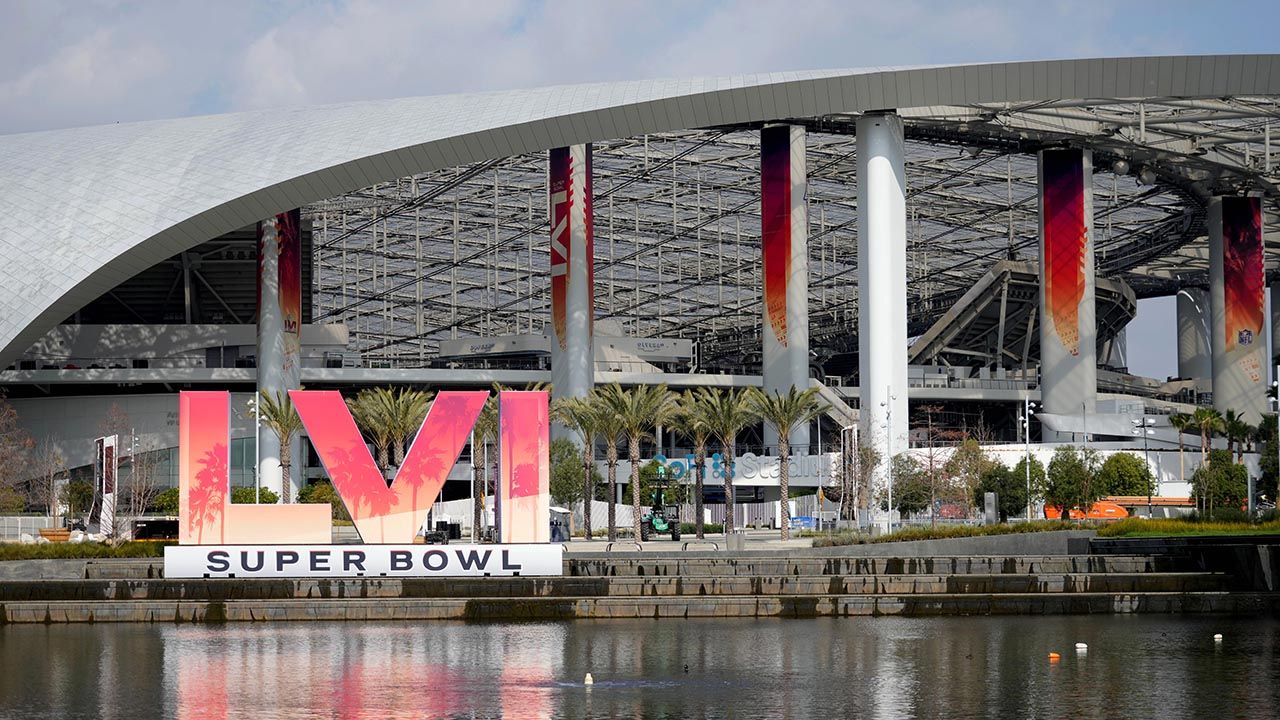 El SoFi Stadium ya se vistió de Super Bowl 56