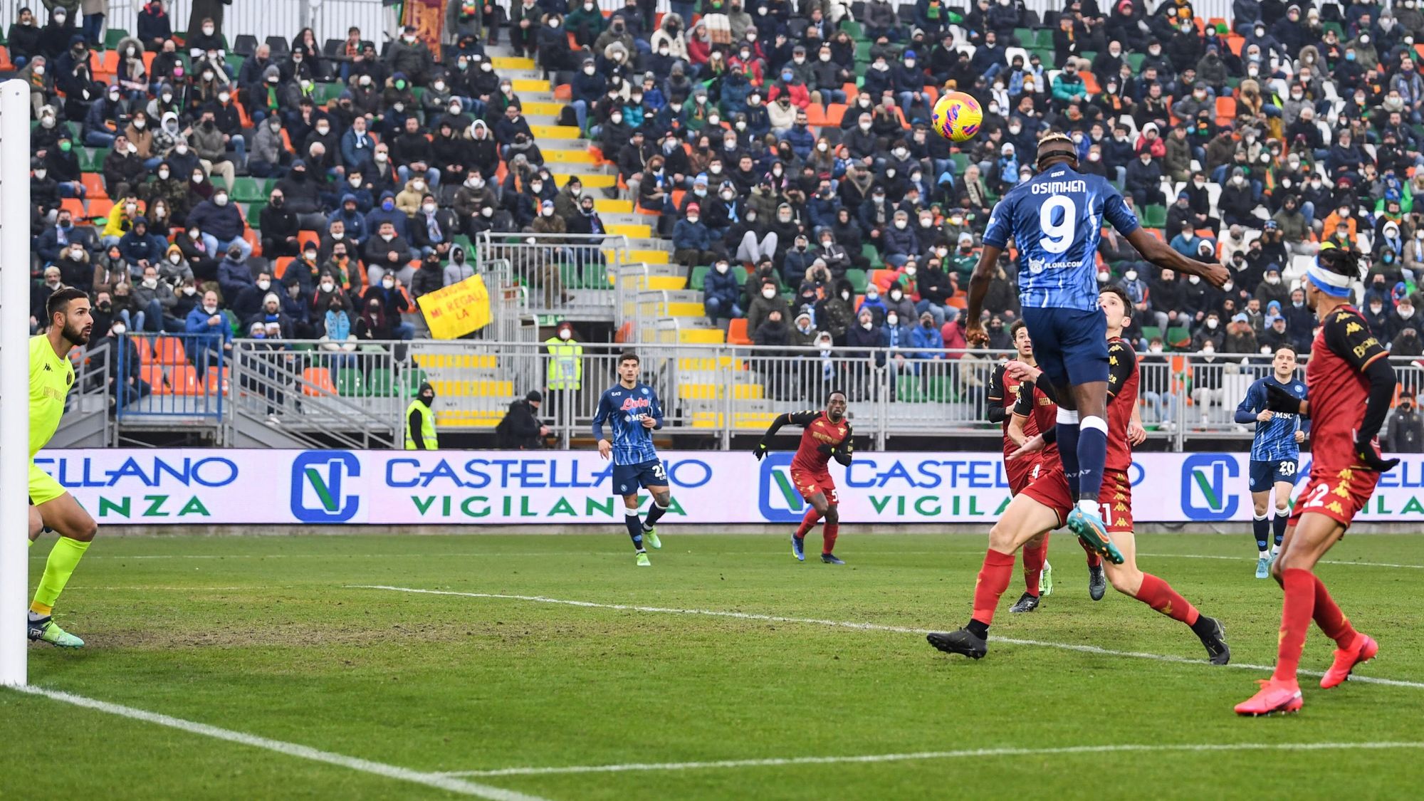 Napoli vence a Venezia y se jugará el liderato de la Serie A frente a Inter