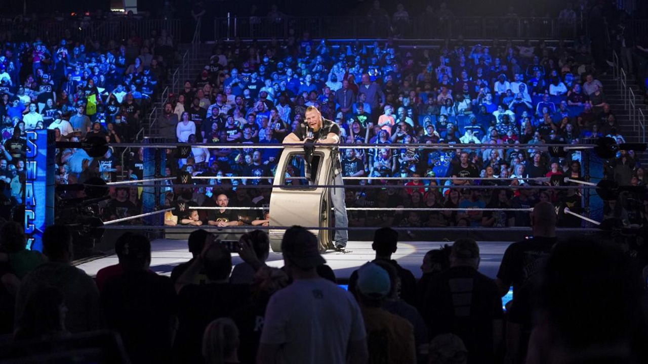 La tensión aumenta entre Roman Reigns y Brock Lesnar rumbo a Wrestlemania