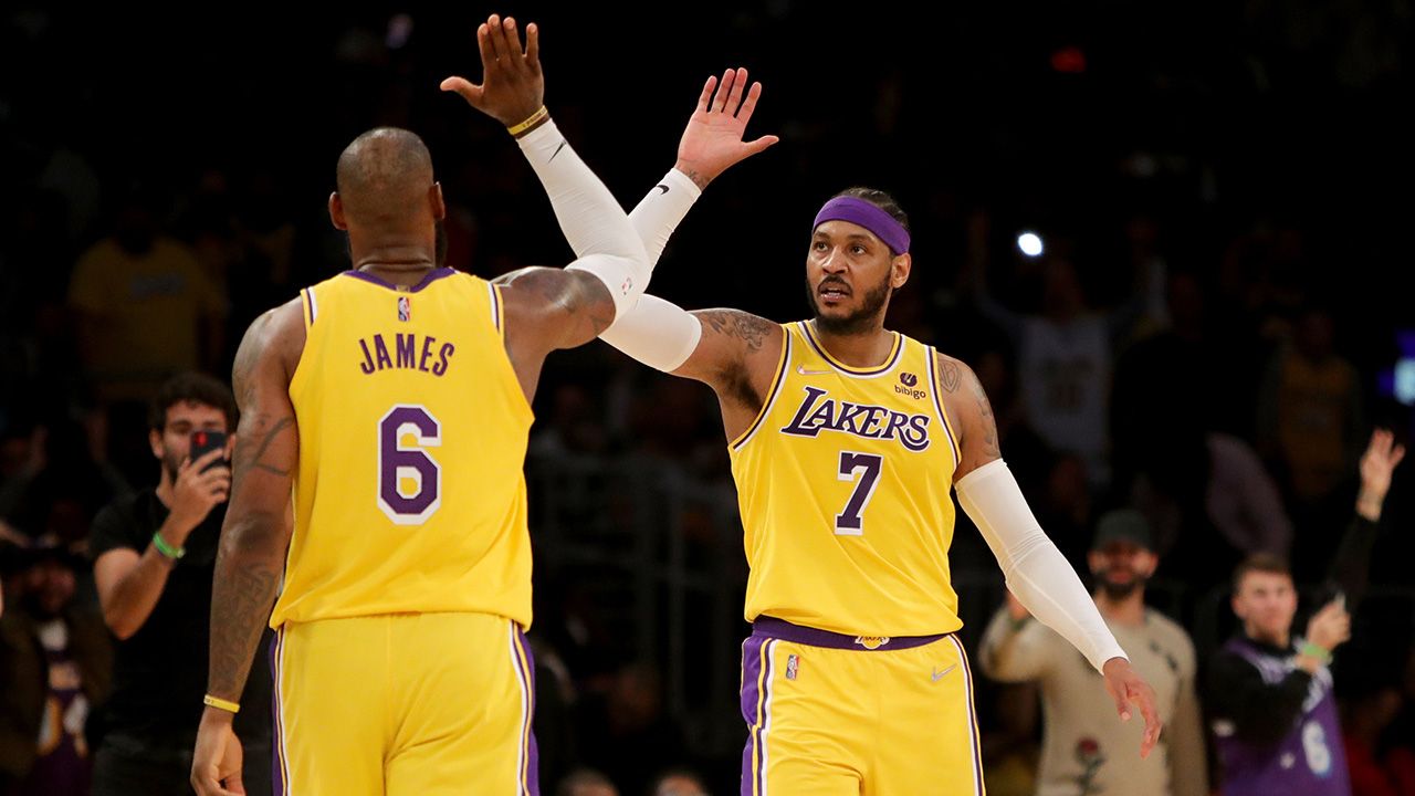 ¡Golpe sobre la mesa de los Lakers y LeBron James!