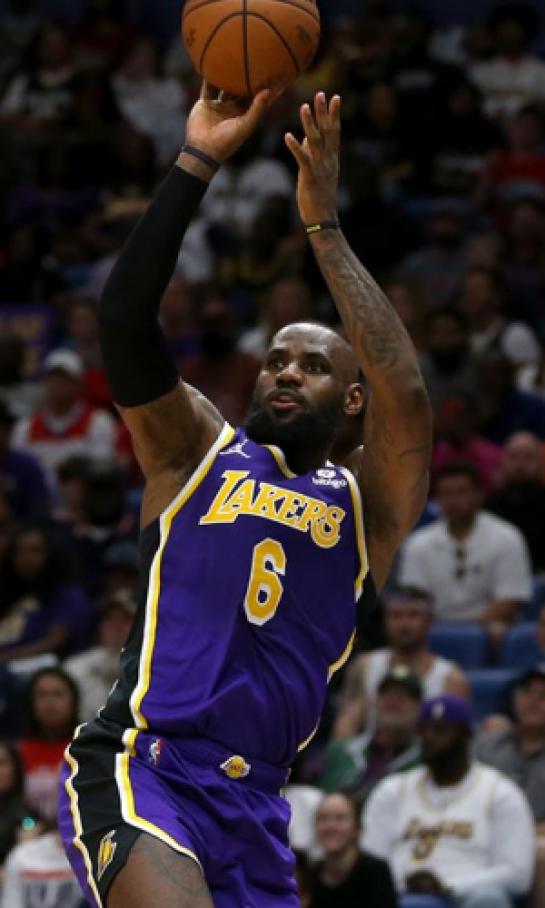 ¿LeBron James lesionado?, el panorama empeora para Los Angeles Lakers