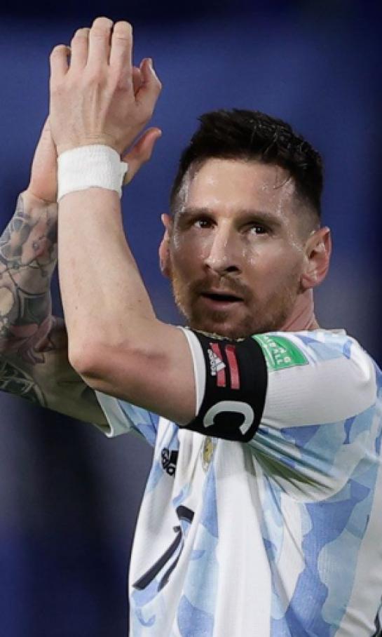 En Argentina disfrutan el presente de Lionel Messi sin pensar en el futuro