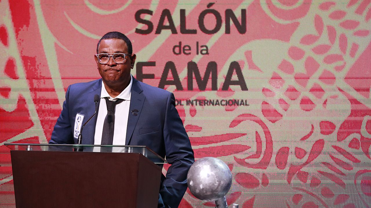 Oswaldo Sánchez, Ronaldinho y los nuevos 'inmortales' en el Salón de la Fama