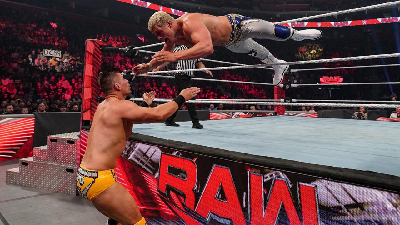 Cody Rhodes volvió a luchar en RAW y fue espectacular