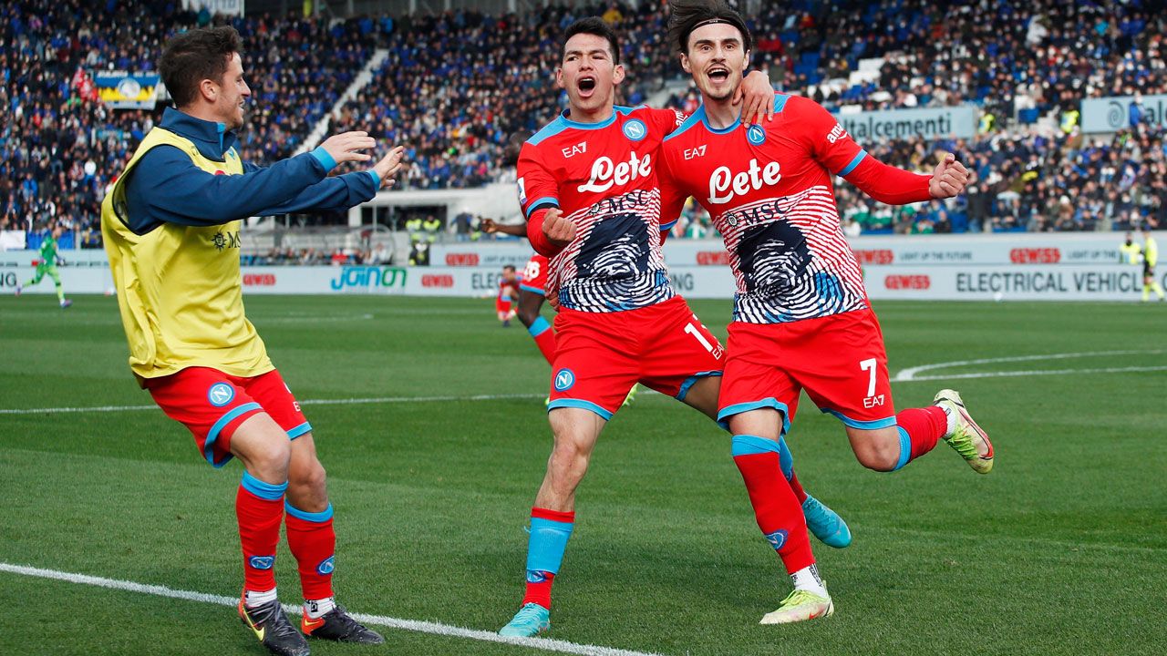 Napoli sigue soñando con la Serie A y obliga a Milan a ganar