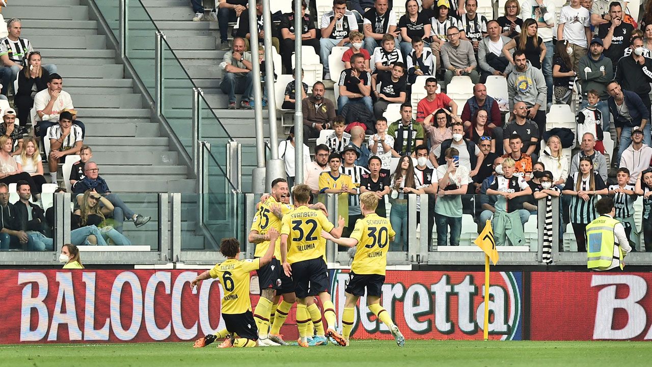 Un golazo de Dusan Vlahovic mantiene a Juventus asentado en la Serie A
