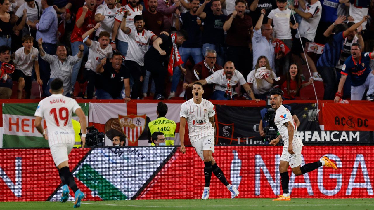 Sevilla sorprende a Real Madrid y pone La Liga al rojo vivo