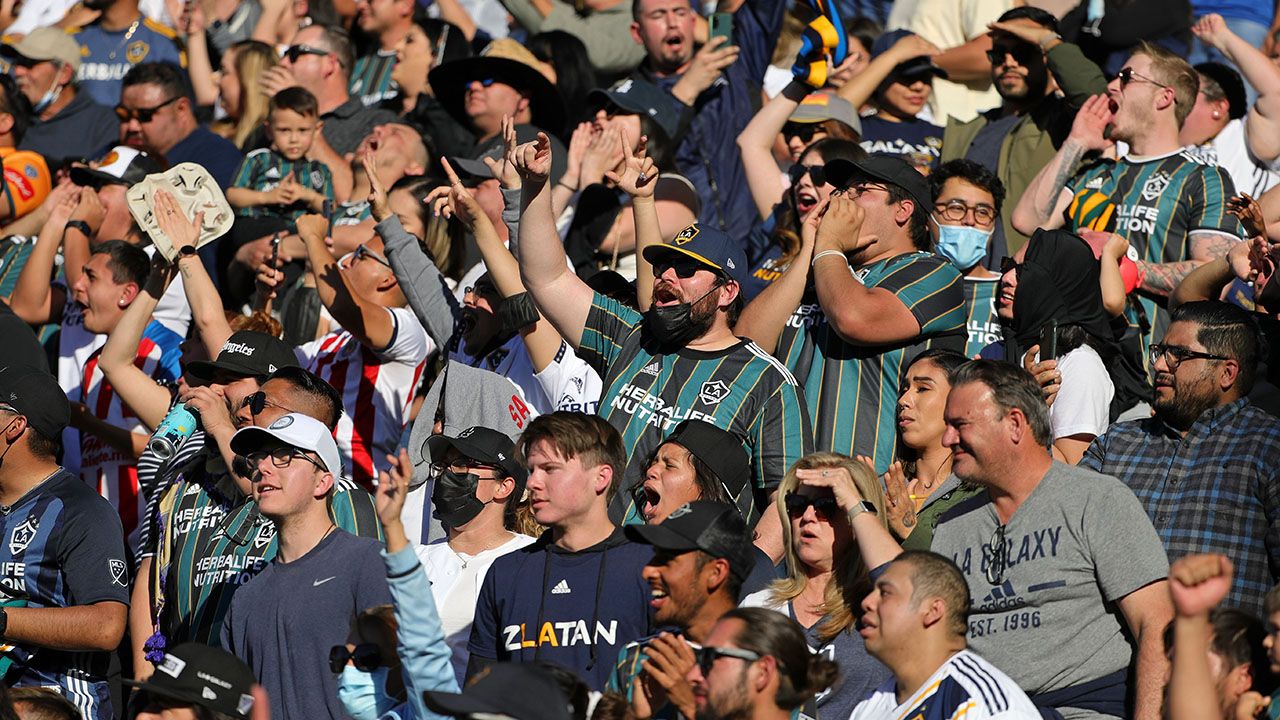 'El Tráfico' entre Galaxy y LAFC es una auténtica fiesta californiana
