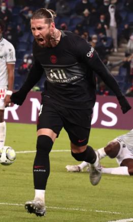 Sergio Ramos es la sorpresa en la convocatoria de Paris Saint-Germain
