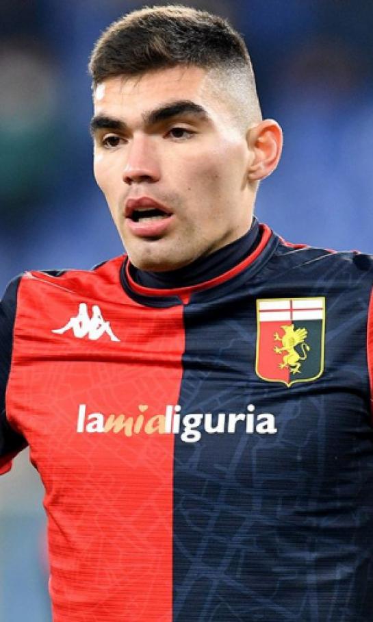 Johan Vásquez, titular ante Milan, pero el Genoa ya está en serios problemas