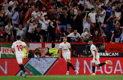 La Liga: Cuarto lugar  - Champions League - Sevilla - 70 puntos