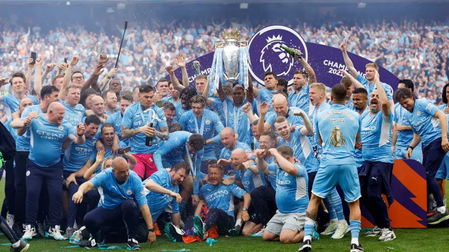 Manchester City levantó el octavo título de la Premier League