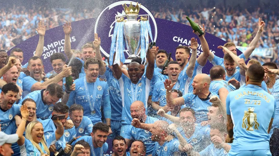 Manchester City levantó el octavo título de la Premier League