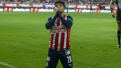 Chivas va por el título; Pumas dice adiós con sabor a fracaso