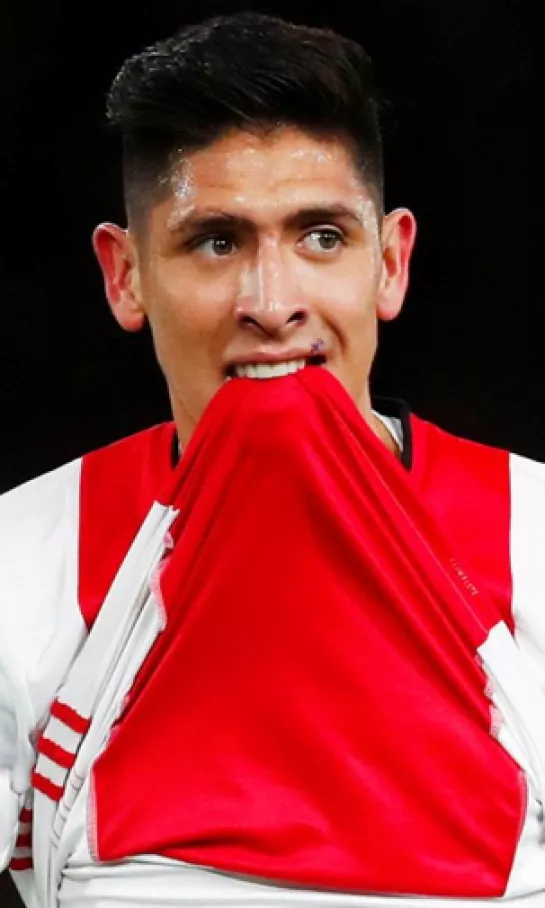 Edson Álvarez, con vía libre para llegar al Manchester United