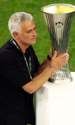 La Roma va por buen camino y cumpliendo metas con José Mourinho
