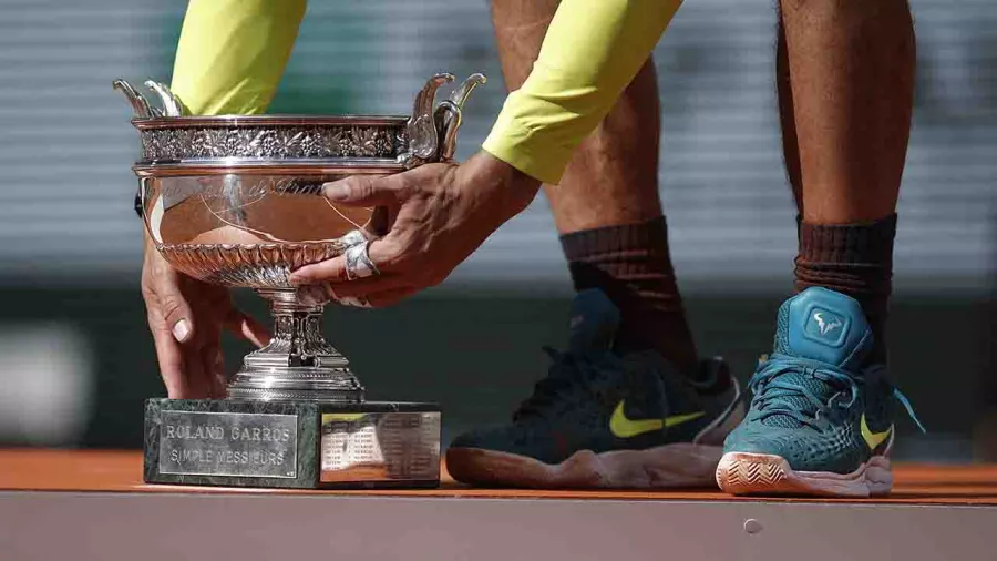 Lágrimas, risas y gloria. Así festejó Rafael Nadal su Grand Slam 22