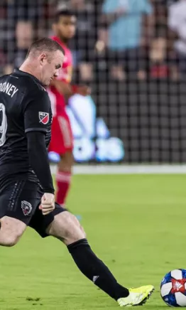 La MLS recuerda el golazo de otra galaxia de Wayne Rooney