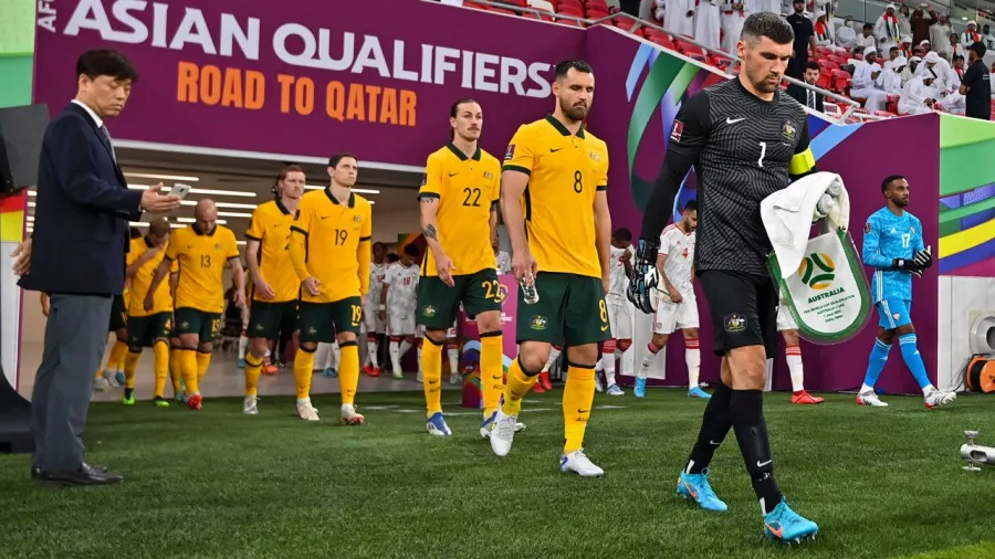 Australia dejó en el camino a Emiratos Árabes Unidos y peleará con Perú por Qatar 2022