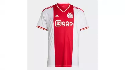 Edson Álvarez modela el nuevo jersey del Ajax: 
