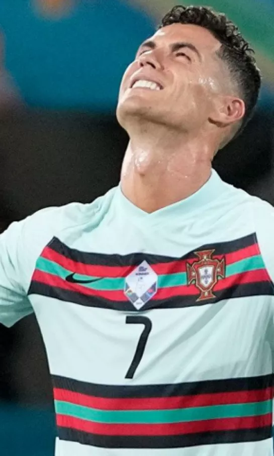 Cristiano Ronaldo no será titular con Portugal