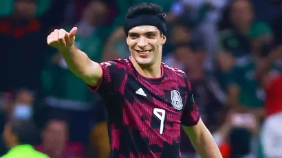 Nadie le atinó a la alineación de México contra Uruguay
