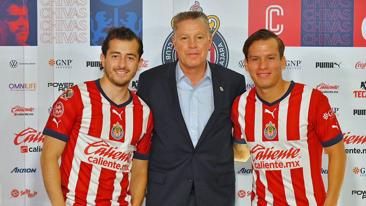 Así se ven los refuerzos de Chivas para el Apertura 2022 y así se ve la  nueva camiseta