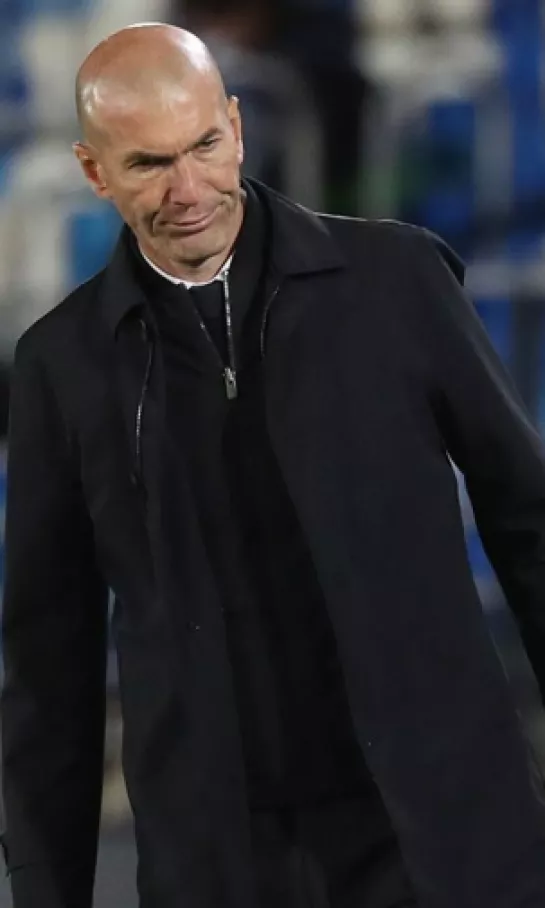 Presidente del PSG niega contactos con Zinedine Zidane al querer cambiar imagen del club