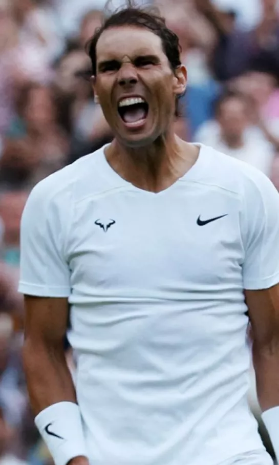 Rafael Nadal, emocionado por avanzar a cuartos de final en Wimbledon
