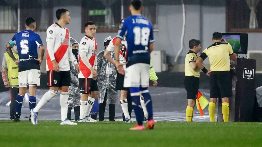 River Plate también se va eliminado; acompaña a Boca Juniors en su dolor