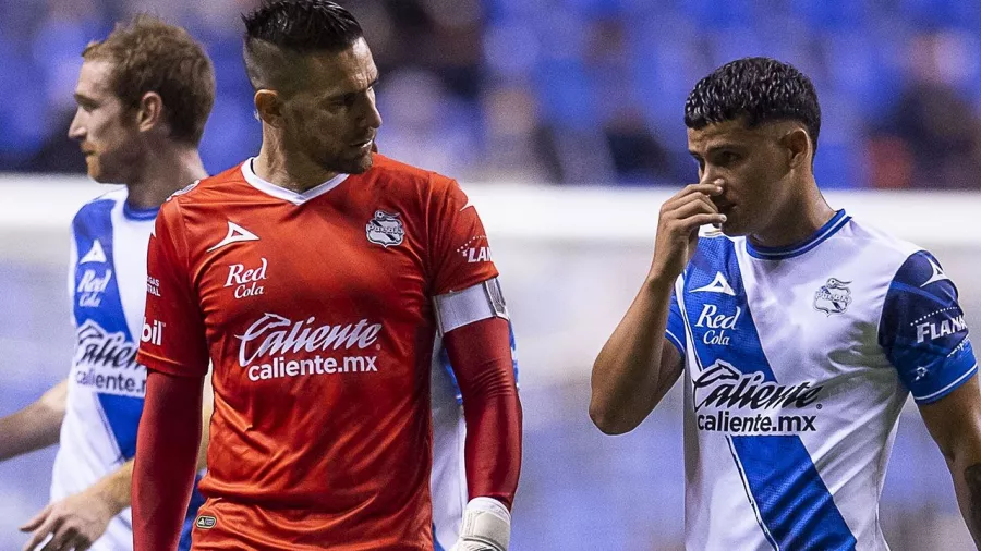 Puebla (venció 1-0 a Santos): Empezó con 8 y terminó con 5 extranjeros