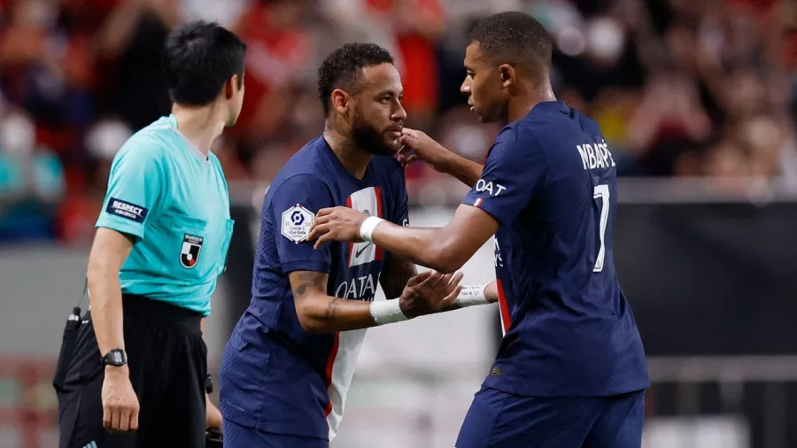 Paris Saint-Germain mantiene el ritmo en su pretemporada asiática