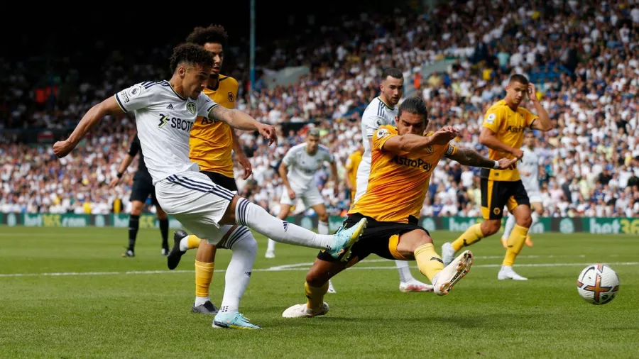 Wolverhampton cayó en el estreno de la Premier League sin Raúl Jiménez