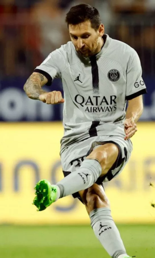 Paris Saint-Germain quiere blindar a Lionel Messi un año más