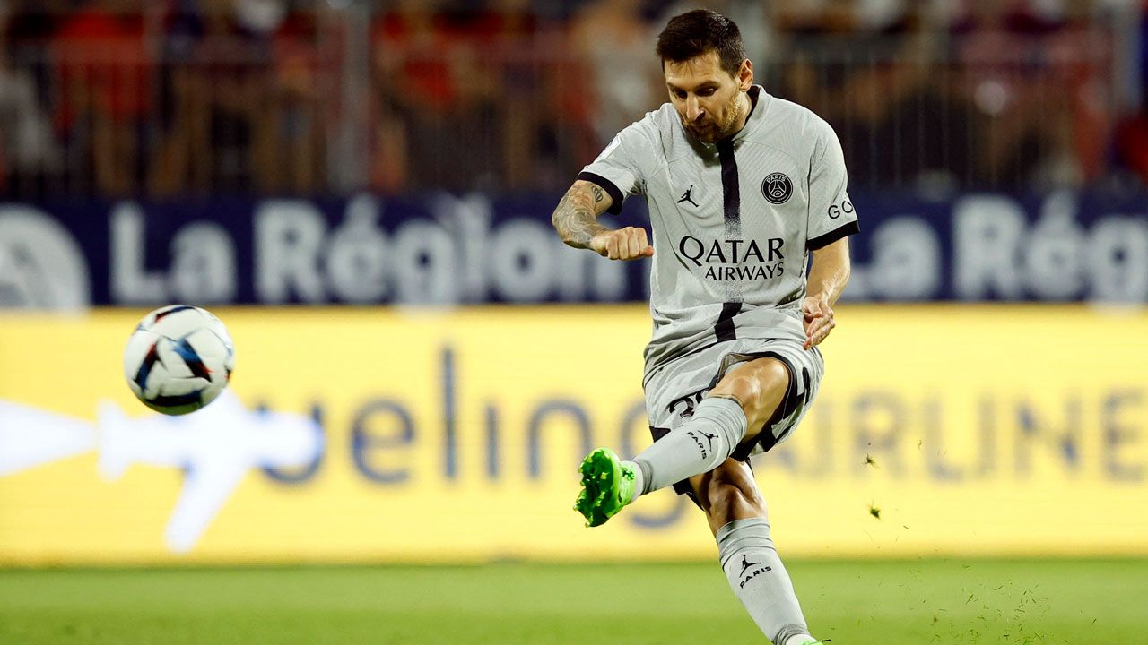Paris Saint-Germain quiere blindar a Lionel Messi un año más