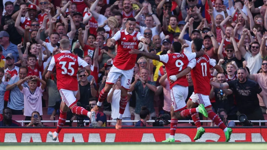 Gabriel Jesus brilla con Arsenal que arrancó con todo la Premier League