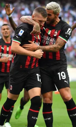 Milan arrancó la Serie A a lo campeón y venciendo a Udinese