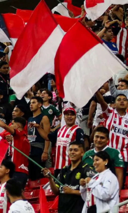 Chivas anuncia entrada gratis ante Rayados: "Los necesitamos, no nos abandonen"