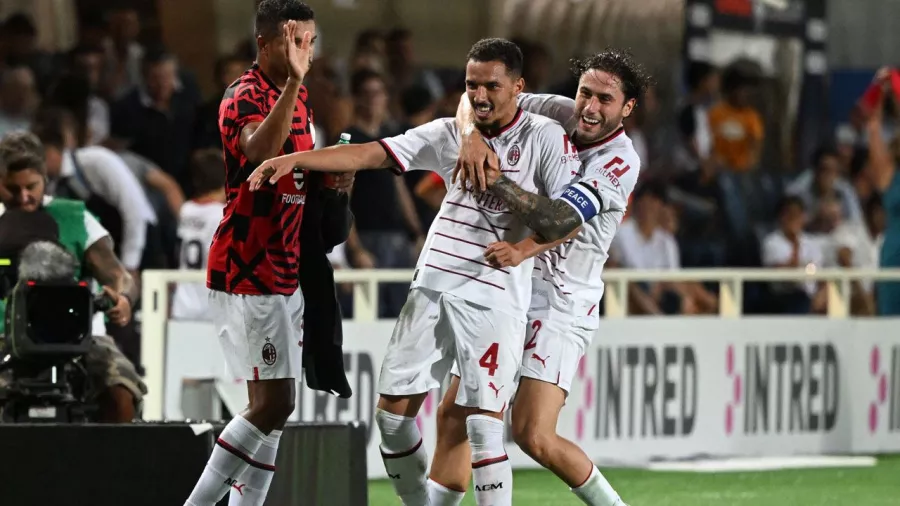 Milan rescató un punto frente a Atalanta y ambos se rezagan en la Serie A