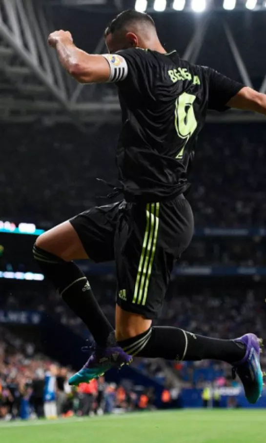 Karim Benzema saca a Real Madrid de Barcelona con tres puntos